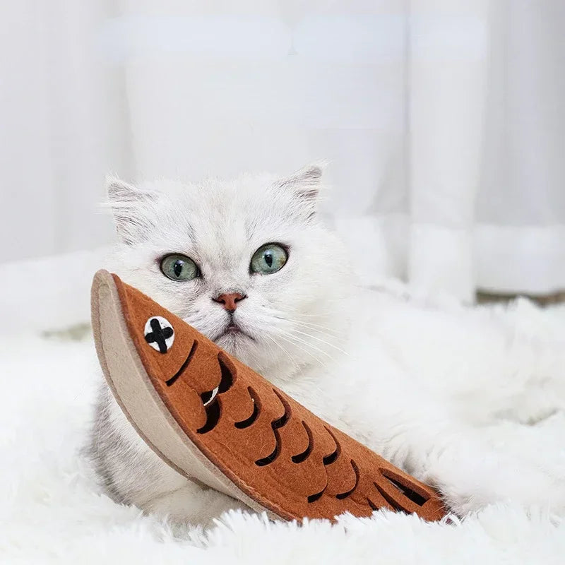 Funny Fish Shape Food Toy Puzzle For Dogs Cats