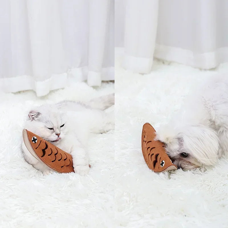 Funny Fish Shape Food Toy Puzzle For Dogs Cats